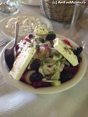 [P12] Taverna Vasilis din Mega Kazaviti - Greek salad » foto by ebirsan
 - 
<span class="allrVoted glyphicon glyphicon-heart hidden" id="av533655"></span>
<a class="m-l-10 hidden" id="sv533655" onclick="voting_Foto_DelVot(,533655,23108)" role="button">șterge vot <span class="glyphicon glyphicon-remove"></span></a>
<a id="v9533655" class=" c-red"  onclick="voting_Foto_SetVot(533655)" role="button"><span class="glyphicon glyphicon-heart-empty"></span> <b>LIKE</b> = Votează poza</a> <img class="hidden"  id="f533655W9" src="/imagini/loader.gif" border="0" /><span class="AjErrMes hidden" id="e533655ErM"></span>
