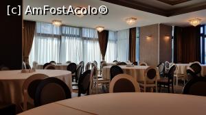 [P27] Restaurantul Blanche - imagine din interior.  » foto by Floryn81
 - 
<span class="allrVoted glyphicon glyphicon-heart hidden" id="av986698"></span>
<a class="m-l-10 hidden" id="sv986698" onclick="voting_Foto_DelVot(,986698,23115)" role="button">șterge vot <span class="glyphicon glyphicon-remove"></span></a>
<a id="v9986698" class=" c-red"  onclick="voting_Foto_SetVot(986698)" role="button"><span class="glyphicon glyphicon-heart-empty"></span> <b>LIKE</b> = Votează poza</a> <img class="hidden"  id="f986698W9" src="/imagini/loader.gif" border="0" /><span class="AjErrMes hidden" id="e986698ErM"></span>
