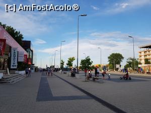 [P51] Distracție și relaxare - la pas prin Mamaia.  » foto by Floryn81
 - 
<span class="allrVoted glyphicon glyphicon-heart hidden" id="av986722"></span>
<a class="m-l-10 hidden" id="sv986722" onclick="voting_Foto_DelVot(,986722,23115)" role="button">șterge vot <span class="glyphicon glyphicon-remove"></span></a>
<a id="v9986722" class=" c-red"  onclick="voting_Foto_SetVot(986722)" role="button"><span class="glyphicon glyphicon-heart-empty"></span> <b>LIKE</b> = Votează poza</a> <img class="hidden"  id="f986722W9" src="/imagini/loader.gif" border="0" /><span class="AjErrMes hidden" id="e986722ErM"></span>