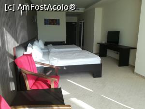 [P10] Hotel Ramada » foto by Cris
 - 
<span class="allrVoted glyphicon glyphicon-heart hidden" id="av968377"></span>
<a class="m-l-10 hidden" id="sv968377" onclick="voting_Foto_DelVot(,968377,23115)" role="button">șterge vot <span class="glyphicon glyphicon-remove"></span></a>
<a id="v9968377" class=" c-red"  onclick="voting_Foto_SetVot(968377)" role="button"><span class="glyphicon glyphicon-heart-empty"></span> <b>LIKE</b> = Votează poza</a> <img class="hidden"  id="f968377W9" src="/imagini/loader.gif" border="0" /><span class="AjErrMes hidden" id="e968377ErM"></span>