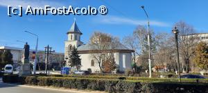 [P37] Bârlad, Biserica Domnească și Statuia lui Alexandru Ioan Cuza pozate de pe strada Ștefan cel Mare » foto by mprofeanu
 - 
<span class="allrVoted glyphicon glyphicon-heart hidden" id="av1477886"></span>
<a class="m-l-10 hidden" id="sv1477886" onclick="voting_Foto_DelVot(,1477886,23117)" role="button">șterge vot <span class="glyphicon glyphicon-remove"></span></a>
<a id="v91477886" class=" c-red"  onclick="voting_Foto_SetVot(1477886)" role="button"><span class="glyphicon glyphicon-heart-empty"></span> <b>LIKE</b> = Votează poza</a> <img class="hidden"  id="f1477886W9" src="/imagini/loader.gif" border="0" /><span class="AjErrMes hidden" id="e1477886ErM"></span>