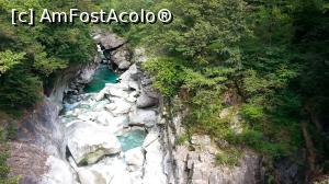 [P31] Râul Verzasca » foto by Mika
 - 
<span class="allrVoted glyphicon glyphicon-heart hidden" id="av925360"></span>
<a class="m-l-10 hidden" id="sv925360" onclick="voting_Foto_DelVot(,925360,23118)" role="button">șterge vot <span class="glyphicon glyphicon-remove"></span></a>
<a id="v9925360" class=" c-red"  onclick="voting_Foto_SetVot(925360)" role="button"><span class="glyphicon glyphicon-heart-empty"></span> <b>LIKE</b> = Votează poza</a> <img class="hidden"  id="f925360W9" src="/imagini/loader.gif" border="0" /><span class="AjErrMes hidden" id="e925360ErM"></span>