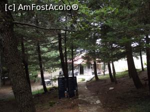 [P39] Cabana de pe lângă cascada Drimona » foto by irinad
 - 
<span class="allrVoted glyphicon glyphicon-heart hidden" id="av925448"></span>
<a class="m-l-10 hidden" id="sv925448" onclick="voting_Foto_DelVot(,925448,23119)" role="button">șterge vot <span class="glyphicon glyphicon-remove"></span></a>
<a id="v9925448" class=" c-red"  onclick="voting_Foto_SetVot(925448)" role="button"><span class="glyphicon glyphicon-heart-empty"></span> <b>LIKE</b> = Votează poza</a> <img class="hidden"  id="f925448W9" src="/imagini/loader.gif" border="0" /><span class="AjErrMes hidden" id="e925448ErM"></span>