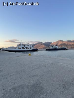 [P05] Ferry taxi către Argostoli » foto by krisstinna
 - 
<span class="allrVoted glyphicon glyphicon-heart hidden" id="av1268784"></span>
<a class="m-l-10 hidden" id="sv1268784" onclick="voting_Foto_DelVot(,1268784,23120)" role="button">șterge vot <span class="glyphicon glyphicon-remove"></span></a>
<a id="v91268784" class=" c-red"  onclick="voting_Foto_SetVot(1268784)" role="button"><span class="glyphicon glyphicon-heart-empty"></span> <b>LIKE</b> = Votează poza</a> <img class="hidden"  id="f1268784W9" src="/imagini/loader.gif" border="0" /><span class="AjErrMes hidden" id="e1268784ErM"></span>