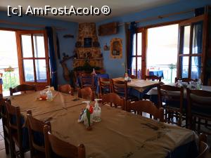 [P17] Taverna Milos, interior » foto by crismis
 - 
<span class="allrVoted glyphicon glyphicon-heart hidden" id="av1267987"></span>
<a class="m-l-10 hidden" id="sv1267987" onclick="voting_Foto_DelVot(,1267987,23121)" role="button">șterge vot <span class="glyphicon glyphicon-remove"></span></a>
<a id="v91267987" class=" c-red"  onclick="voting_Foto_SetVot(1267987)" role="button"><span class="glyphicon glyphicon-heart-empty"></span> <b>LIKE</b> = Votează poza</a> <img class="hidden"  id="f1267987W9" src="/imagini/loader.gif" border="0" /><span class="AjErrMes hidden" id="e1267987ErM"></span>