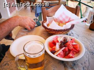 [P19] Salată de roșii și pâinică bună » foto by crismis
 - 
<span class="allrVoted glyphicon glyphicon-heart hidden" id="av1267989"></span>
<a class="m-l-10 hidden" id="sv1267989" onclick="voting_Foto_DelVot(,1267989,23121)" role="button">șterge vot <span class="glyphicon glyphicon-remove"></span></a>
<a id="v91267989" class=" c-red"  onclick="voting_Foto_SetVot(1267989)" role="button"><span class="glyphicon glyphicon-heart-empty"></span> <b>LIKE</b> = Votează poza</a> <img class="hidden"  id="f1267989W9" src="/imagini/loader.gif" border="0" /><span class="AjErrMes hidden" id="e1267989ErM"></span>