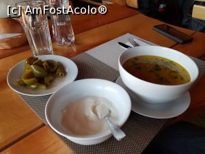 [P17] Un bors de peste cu extra toping (ardei si gogosari in otet sipasta de usturoi)  » foto by DOINITA
 - 
<span class="allrVoted glyphicon glyphicon-heart hidden" id="av953551"></span>
<a class="m-l-10 hidden" id="sv953551" onclick="voting_Foto_DelVot(,953551,23130)" role="button">șterge vot <span class="glyphicon glyphicon-remove"></span></a>
<a id="v9953551" class=" c-red"  onclick="voting_Foto_SetVot(953551)" role="button"><span class="glyphicon glyphicon-heart-empty"></span> <b>LIKE</b> = Votează poza</a> <img class="hidden"  id="f953551W9" src="/imagini/loader.gif" border="0" /><span class="AjErrMes hidden" id="e953551ErM"></span>