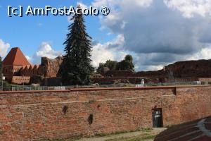 [P28] Toruń, Ruiny Zamku Krzyżackiego - Ruinele Castelului Teuton » foto by mprofeanu
 - 
<span class="allrVoted glyphicon glyphicon-heart hidden" id="av1398978"></span>
<a class="m-l-10 hidden" id="sv1398978" onclick="voting_Foto_DelVot(,1398978,23133)" role="button">șterge vot <span class="glyphicon glyphicon-remove"></span></a>
<a id="v91398978" class=" c-red"  onclick="voting_Foto_SetVot(1398978)" role="button"><span class="glyphicon glyphicon-heart-empty"></span> <b>LIKE</b> = Votează poza</a> <img class="hidden"  id="f1398978W9" src="/imagini/loader.gif" border="0" /><span class="AjErrMes hidden" id="e1398978ErM"></span>