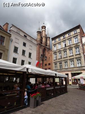 [P19] Torun: Biserica romano-catolică Adormirea Maicii Domnului (Kościół Rzymskokatolicki Pw. Wniebowzięcia Najświętszej Marii Panny), înghesuită între alte clădiri civile » foto by mariana.olaru
 - 
<span class="allrVoted glyphicon glyphicon-heart hidden" id="av925544"></span>
<a class="m-l-10 hidden" id="sv925544" onclick="voting_Foto_DelVot(,925544,23133)" role="button">șterge vot <span class="glyphicon glyphicon-remove"></span></a>
<a id="v9925544" class=" c-red"  onclick="voting_Foto_SetVot(925544)" role="button"><span class="glyphicon glyphicon-heart-empty"></span> <b>LIKE</b> = Votează poza</a> <img class="hidden"  id="f925544W9" src="/imagini/loader.gif" border="0" /><span class="AjErrMes hidden" id="e925544ErM"></span>