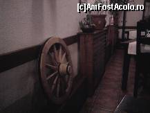 [P03] Roata de lemn expusa decorativ in restaurant » foto by alinutzza140*
 - 
<span class="allrVoted glyphicon glyphicon-heart hidden" id="av115996"></span>
<a class="m-l-10 hidden" id="sv115996" onclick="voting_Foto_DelVot(,115996,23134)" role="button">șterge vot <span class="glyphicon glyphicon-remove"></span></a>
<a id="v9115996" class=" c-red"  onclick="voting_Foto_SetVot(115996)" role="button"><span class="glyphicon glyphicon-heart-empty"></span> <b>LIKE</b> = Votează poza</a> <img class="hidden"  id="f115996W9" src="/imagini/loader.gif" border="0" /><span class="AjErrMes hidden" id="e115996ErM"></span>