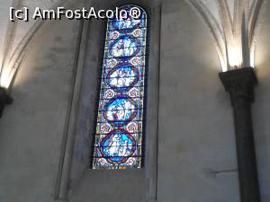 [P17] Vitraliu cu scene din Noul Testament. The Temple Church, Londra.  » foto by mihaelavoicu
 - 
<span class="allrVoted glyphicon glyphicon-heart hidden" id="av1123038"></span>
<a class="m-l-10 hidden" id="sv1123038" onclick="voting_Foto_DelVot(,1123038,23141)" role="button">șterge vot <span class="glyphicon glyphicon-remove"></span></a>
<a id="v91123038" class=" c-red"  onclick="voting_Foto_SetVot(1123038)" role="button"><span class="glyphicon glyphicon-heart-empty"></span> <b>LIKE</b> = Votează poza</a> <img class="hidden"  id="f1123038W9" src="/imagini/loader.gif" border="0" /><span class="AjErrMes hidden" id="e1123038ErM"></span>