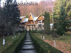 [P03] Intrarea-n cabană » foto by Yersinia Pestis
 - 
<span class="allrVoted glyphicon glyphicon-heart hidden" id="av925859"></span>
<a class="m-l-10 hidden" id="sv925859" onclick="voting_Foto_DelVot(,925859,23142)" role="button">șterge vot <span class="glyphicon glyphicon-remove"></span></a>
<a id="v9925859" class=" c-red"  onclick="voting_Foto_SetVot(925859)" role="button"><span class="glyphicon glyphicon-heart-empty"></span> <b>LIKE</b> = Votează poza</a> <img class="hidden"  id="f925859W9" src="/imagini/loader.gif" border="0" /><span class="AjErrMes hidden" id="e925859ErM"></span>