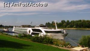 [P22] O forma de turism mai sedentar, la bordul vaselor de pasageri » foto by Radu Tudoran
 - 
<span class="allrVoted glyphicon glyphicon-heart hidden" id="av926242"></span>
<a class="m-l-10 hidden" id="sv926242" onclick="voting_Foto_DelVot(,926242,23147)" role="button">șterge vot <span class="glyphicon glyphicon-remove"></span></a>
<a id="v9926242" class=" c-red"  onclick="voting_Foto_SetVot(926242)" role="button"><span class="glyphicon glyphicon-heart-empty"></span> <b>LIKE</b> = Votează poza</a> <img class="hidden"  id="f926242W9" src="/imagini/loader.gif" border="0" /><span class="AjErrMes hidden" id="e926242ErM"></span>