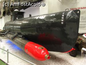 [P05] 'Foca', submarinul construit spre sfarsitul celei de-a doua conflagratii mondiale, a fost achizitionat in 1984. El a fost descoperit la dragarea unui canal navigabil, mult dupa terminarea razboiului.  » foto by Radu Tudoran
 - 
<span class="allrVoted glyphicon glyphicon-heart hidden" id="av951594"></span>
<a class="m-l-10 hidden" id="sv951594" onclick="voting_Foto_DelVot(,951594,23147)" role="button">șterge vot <span class="glyphicon glyphicon-remove"></span></a>
<a id="v9951594" class=" c-red"  onclick="voting_Foto_SetVot(951594)" role="button"><span class="glyphicon glyphicon-heart-empty"></span> <b>LIKE</b> = Votează poza</a> <img class="hidden"  id="f951594W9" src="/imagini/loader.gif" border="0" /><span class="AjErrMes hidden" id="e951594ErM"></span>