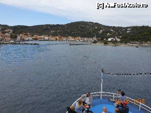 [P80] Paxos-Antipaxos - Intrarea în portul Gaios.  » foto by iulianic
 - 
<span class="allrVoted glyphicon glyphicon-heart hidden" id="av685511"></span>
<a class="m-l-10 hidden" id="sv685511" onclick="voting_Foto_DelVot(,685511,23149)" role="button">șterge vot <span class="glyphicon glyphicon-remove"></span></a>
<a id="v9685511" class=" c-red"  onclick="voting_Foto_SetVot(685511)" role="button"><span class="glyphicon glyphicon-heart-empty"></span> <b>LIKE</b> = Votează poza</a> <img class="hidden"  id="f685511W9" src="/imagini/loader.gif" border="0" /><span class="AjErrMes hidden" id="e685511ErM"></span>