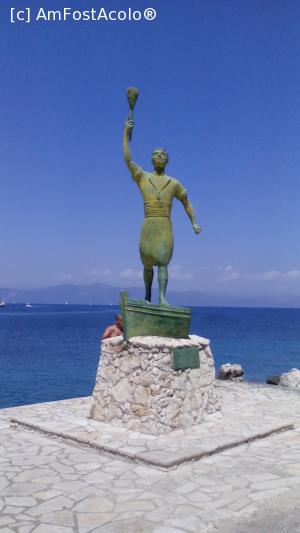 [P23] Statuie pe faleza din Gaios » foto by costy69*
 - 
<span class="allrVoted glyphicon glyphicon-heart hidden" id="av708443"></span>
<a class="m-l-10 hidden" id="sv708443" onclick="voting_Foto_DelVot(,708443,23149)" role="button">șterge vot <span class="glyphicon glyphicon-remove"></span></a>
<a id="v9708443" class=" c-red"  onclick="voting_Foto_SetVot(708443)" role="button"><span class="glyphicon glyphicon-heart-empty"></span> <b>LIKE</b> = Votează poza</a> <img class="hidden"  id="f708443W9" src="/imagini/loader.gif" border="0" /><span class="AjErrMes hidden" id="e708443ErM"></span>