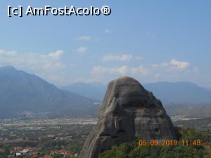 [P09] în stâncă se văd câteva grote care au fost locuite odată de călugări » foto by zlatna
 - 
<span class="allrVoted glyphicon glyphicon-heart hidden" id="av1162418"></span>
<a class="m-l-10 hidden" id="sv1162418" onclick="voting_Foto_DelVot(,1162418,23151)" role="button">șterge vot <span class="glyphicon glyphicon-remove"></span></a>
<a id="v91162418" class=" c-red"  onclick="voting_Foto_SetVot(1162418)" role="button"><span class="glyphicon glyphicon-heart-empty"></span> <b>LIKE</b> = Votează poza</a> <img class="hidden"  id="f1162418W9" src="/imagini/loader.gif" border="0" /><span class="AjErrMes hidden" id="e1162418ErM"></span>