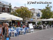 [P10] In port sunt muuulte taverne dragute cu oferte si poze ale felurilor de mancare » foto by ionescunic
 - 
<span class="allrVoted glyphicon glyphicon-heart hidden" id="av35256"></span>
<a class="m-l-10 hidden" id="sv35256" onclick="voting_Foto_DelVot(,35256,23152)" role="button">șterge vot <span class="glyphicon glyphicon-remove"></span></a>
<a id="v935256" class=" c-red"  onclick="voting_Foto_SetVot(35256)" role="button"><span class="glyphicon glyphicon-heart-empty"></span> <b>LIKE</b> = Votează poza</a> <img class="hidden"  id="f35256W9" src="/imagini/loader.gif" border="0" /><span class="AjErrMes hidden" id="e35256ErM"></span>