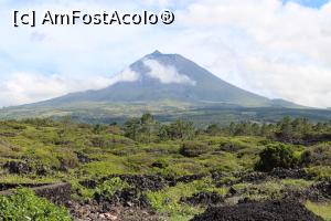 [P29] Insula Pico și iar vârful Pico văzut mai de aproape » foto by mprofeanu
 - 
<span class="allrVoted glyphicon glyphicon-heart hidden" id="av979613"></span>
<a class="m-l-10 hidden" id="sv979613" onclick="voting_Foto_DelVot(,979613,23160)" role="button">șterge vot <span class="glyphicon glyphicon-remove"></span></a>
<a id="v9979613" class=" c-red"  onclick="voting_Foto_SetVot(979613)" role="button"><span class="glyphicon glyphicon-heart-empty"></span> <b>LIKE</b> = Votează poza</a> <img class="hidden"  id="f979613W9" src="/imagini/loader.gif" border="0" /><span class="AjErrMes hidden" id="e979613ErM"></span>