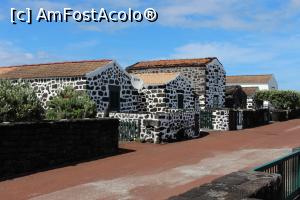 [P31] Insula Pico, Case reconstruite așa cum erau odinioară » foto by mprofeanu
 - 
<span class="allrVoted glyphicon glyphicon-heart hidden" id="av979615"></span>
<a class="m-l-10 hidden" id="sv979615" onclick="voting_Foto_DelVot(,979615,23160)" role="button">șterge vot <span class="glyphicon glyphicon-remove"></span></a>
<a id="v9979615" class=" c-red"  onclick="voting_Foto_SetVot(979615)" role="button"><span class="glyphicon glyphicon-heart-empty"></span> <b>LIKE</b> = Votează poza</a> <img class="hidden"  id="f979615W9" src="/imagini/loader.gif" border="0" /><span class="AjErrMes hidden" id="e979615ErM"></span>