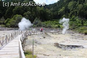 [P41] Insula Sao Miguel, Caldeira cu Fumarolas da Lagoa das Furnas » foto by mprofeanu
 - 
<span class="allrVoted glyphicon glyphicon-heart hidden" id="av979627"></span>
<a class="m-l-10 hidden" id="sv979627" onclick="voting_Foto_DelVot(,979627,23160)" role="button">șterge vot <span class="glyphicon glyphicon-remove"></span></a>
<a id="v9979627" class=" c-red"  onclick="voting_Foto_SetVot(979627)" role="button"><span class="glyphicon glyphicon-heart-empty"></span> <b>LIKE</b> = Votează poza</a> <img class="hidden"  id="f979627W9" src="/imagini/loader.gif" border="0" /><span class="AjErrMes hidden" id="e979627ErM"></span>