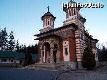 [P36] Manastirea Sinaia » foto by pepsi70ro
 - 
<span class="allrVoted glyphicon glyphicon-heart hidden" id="av279303"></span>
<a class="m-l-10 hidden" id="sv279303" onclick="voting_Foto_DelVot(,279303,23162)" role="button">șterge vot <span class="glyphicon glyphicon-remove"></span></a>
<a id="v9279303" class=" c-red"  onclick="voting_Foto_SetVot(279303)" role="button"><span class="glyphicon glyphicon-heart-empty"></span> <b>LIKE</b> = Votează poza</a> <img class="hidden"  id="f279303W9" src="/imagini/loader.gif" border="0" /><span class="AjErrMes hidden" id="e279303ErM"></span>