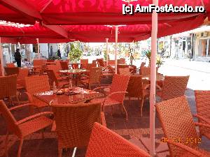 [P17] Giurgiu - Terasa Café PIANO, doar partea dinspre gară.  » foto by iulianic
 - 
<span class="allrVoted glyphicon glyphicon-heart hidden" id="av414653"></span>
<a class="m-l-10 hidden" id="sv414653" onclick="voting_Foto_DelVot(,414653,23163)" role="button">șterge vot <span class="glyphicon glyphicon-remove"></span></a>
<a id="v9414653" class=" c-red"  onclick="voting_Foto_SetVot(414653)" role="button"><span class="glyphicon glyphicon-heart-empty"></span> <b>LIKE</b> = Votează poza</a> <img class="hidden"  id="f414653W9" src="/imagini/loader.gif" border="0" /><span class="AjErrMes hidden" id="e414653ErM"></span>