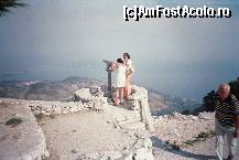 [P18] Punctul de belvedere din fata manastirii » foto by almona
 - 
<span class="allrVoted glyphicon glyphicon-heart hidden" id="av57550"></span>
<a class="m-l-10 hidden" id="sv57550" onclick="voting_Foto_DelVot(,57550,23177)" role="button">șterge vot <span class="glyphicon glyphicon-remove"></span></a>
<a id="v957550" class=" c-red"  onclick="voting_Foto_SetVot(57550)" role="button"><span class="glyphicon glyphicon-heart-empty"></span> <b>LIKE</b> = Votează poza</a> <img class="hidden"  id="f57550W9" src="/imagini/loader.gif" border="0" /><span class="AjErrMes hidden" id="e57550ErM"></span>