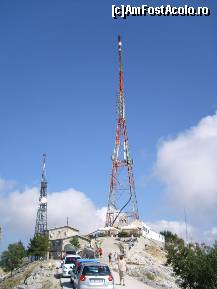 [P05] Releul din varf si masinile printre care se strecurase scuterul nostru... » foto by corinka
 - 
<span class="allrVoted glyphicon glyphicon-heart hidden" id="av81159"></span>
<a class="m-l-10 hidden" id="sv81159" onclick="voting_Foto_DelVot(,81159,23177)" role="button">șterge vot <span class="glyphicon glyphicon-remove"></span></a>
<a id="v981159" class=" c-red"  onclick="voting_Foto_SetVot(81159)" role="button"><span class="glyphicon glyphicon-heart-empty"></span> <b>LIKE</b> = Votează poza</a> <img class="hidden"  id="f81159W9" src="/imagini/loader.gif" border="0" /><span class="AjErrMes hidden" id="e81159ErM"></span>