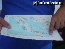 [P03] Căpitanul Michael ne arată traseul pe care îl vom urma pentru a ajunge la Laguna Albastră » foto by krondia*
 - 
<span class="allrVoted glyphicon glyphicon-heart hidden" id="av271487"></span>
<a class="m-l-10 hidden" id="sv271487" onclick="voting_Foto_DelVot(,271487,23178)" role="button">șterge vot <span class="glyphicon glyphicon-remove"></span></a>
<a id="v9271487" class=" c-red"  onclick="voting_Foto_SetVot(271487)" role="button"><span class="glyphicon glyphicon-heart-empty"></span> <b>LIKE</b> = Votează poza</a> <img class="hidden"  id="f271487W9" src="/imagini/loader.gif" border="0" /><span class="AjErrMes hidden" id="e271487ErM"></span>