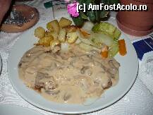 [P08] Zak's Family Taverna - Chicken a la Chef » foto by danoradea
 - 
<span class="allrVoted glyphicon glyphicon-heart hidden" id="av104427"></span>
<a class="m-l-10 hidden" id="sv104427" onclick="voting_Foto_DelVot(,104427,23180)" role="button">șterge vot <span class="glyphicon glyphicon-remove"></span></a>
<a id="v9104427" class=" c-red"  onclick="voting_Foto_SetVot(104427)" role="button"><span class="glyphicon glyphicon-heart-empty"></span> <b>LIKE</b> = Votează poza</a> <img class="hidden"  id="f104427W9" src="/imagini/loader.gif" border="0" /><span class="AjErrMes hidden" id="e104427ErM"></span>