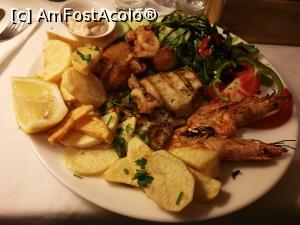 [P08] Mix peste si fructe de mare » foto by ancutza26
 - 
<span class="allrVoted glyphicon glyphicon-heart hidden" id="av918252"></span>
<a class="m-l-10 hidden" id="sv918252" onclick="voting_Foto_DelVot(,918252,23181)" role="button">șterge vot <span class="glyphicon glyphicon-remove"></span></a>
<a id="v9918252" class=" c-red"  onclick="voting_Foto_SetVot(918252)" role="button"><span class="glyphicon glyphicon-heart-empty"></span> <b>LIKE</b> = Votează poza</a> <img class="hidden"  id="f918252W9" src="/imagini/loader.gif" border="0" /><span class="AjErrMes hidden" id="e918252ErM"></span>