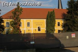 [P51] Nyírbátor, Muzeul István Báthory, închis pentru reparații, modernizări, este lângă Biserica Minoriților » foto by mprofeanu
 - 
<span class="allrVoted glyphicon glyphicon-heart hidden" id="av1331556"></span>
<a class="m-l-10 hidden" id="sv1331556" onclick="voting_Foto_DelVot(,1331556,23186)" role="button">șterge vot <span class="glyphicon glyphicon-remove"></span></a>
<a id="v91331556" class=" c-red"  onclick="voting_Foto_SetVot(1331556)" role="button"><span class="glyphicon glyphicon-heart-empty"></span> <b>LIKE</b> = Votează poza</a> <img class="hidden"  id="f1331556W9" src="/imagini/loader.gif" border="0" /><span class="AjErrMes hidden" id="e1331556ErM"></span>