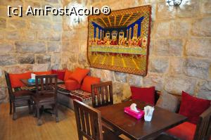 [P11] in orasul Madaba veti intalni foarte multi crestini iar in Queen Ayola Coffee and Restaurant putem vedea chiar Cina Cea de Taina » foto by alunelu69
 - 
<span class="allrVoted glyphicon glyphicon-heart hidden" id="av956435"></span>
<a class="m-l-10 hidden" id="sv956435" onclick="voting_Foto_DelVot(,956435,23244)" role="button">șterge vot <span class="glyphicon glyphicon-remove"></span></a>
<a id="v9956435" class=" c-red"  onclick="voting_Foto_SetVot(956435)" role="button"><span class="glyphicon glyphicon-heart-empty"></span> <b>LIKE</b> = Votează poza</a> <img class="hidden"  id="f956435W9" src="/imagini/loader.gif" border="0" /><span class="AjErrMes hidden" id="e956435ErM"></span>