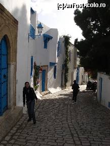 [P07] Sidi Bou Said » foto by ancamariagadea*
 - 
<span class="allrVoted glyphicon glyphicon-heart hidden" id="av35727"></span>
<a class="m-l-10 hidden" id="sv35727" onclick="voting_Foto_DelVot(,35727,23266)" role="button">șterge vot <span class="glyphicon glyphicon-remove"></span></a>
<a id="v935727" class=" c-red"  onclick="voting_Foto_SetVot(35727)" role="button"><span class="glyphicon glyphicon-heart-empty"></span> <b>LIKE</b> = Votează poza</a> <img class="hidden"  id="f35727W9" src="/imagini/loader.gif" border="0" /><span class="AjErrMes hidden" id="e35727ErM"></span>