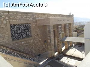 [P34] Vechiul Muzeu Acropolis aflat sus, pe Acropole » foto by irinad
 - 
<span class="allrVoted glyphicon glyphicon-heart hidden" id="av935124"></span>
<a class="m-l-10 hidden" id="sv935124" onclick="voting_Foto_DelVot(,935124,23284)" role="button">șterge vot <span class="glyphicon glyphicon-remove"></span></a>
<a id="v9935124" class=" c-red"  onclick="voting_Foto_SetVot(935124)" role="button"><span class="glyphicon glyphicon-heart-empty"></span> <b>LIKE</b> = Votează poza</a> <img class="hidden"  id="f935124W9" src="/imagini/loader.gif" border="0" /><span class="AjErrMes hidden" id="e935124ErM"></span>