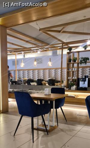 [P09] Restaurant » foto by Florris
 - 
<span class="allrVoted glyphicon glyphicon-heart hidden" id="av1305754"></span>
<a class="m-l-10 hidden" id="sv1305754" onclick="voting_Foto_DelVot(,1305754,23291)" role="button">șterge vot <span class="glyphicon glyphicon-remove"></span></a>
<a id="v91305754" class=" c-red"  onclick="voting_Foto_SetVot(1305754)" role="button"><span class="glyphicon glyphicon-heart-empty"></span> <b>LIKE</b> = Votează poza</a> <img class="hidden"  id="f1305754W9" src="/imagini/loader.gif" border="0" /><span class="AjErrMes hidden" id="e1305754ErM"></span>