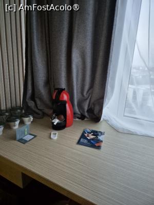 [P06] Biroul și aparatul pentru cafea » foto by adrianaglogo
 - 
<span class="allrVoted glyphicon glyphicon-heart hidden" id="av1515760"></span>
<a class="m-l-10 hidden" id="sv1515760" onclick="voting_Foto_DelVot(,1515760,23291)" role="button">șterge vot <span class="glyphicon glyphicon-remove"></span></a>
<a id="v91515760" class=" c-red"  onclick="voting_Foto_SetVot(1515760)" role="button"><span class="glyphicon glyphicon-heart-empty"></span> <b>LIKE</b> = Votează poza</a> <img class="hidden"  id="f1515760W9" src="/imagini/loader.gif" border="0" /><span class="AjErrMes hidden" id="e1515760ErM"></span>