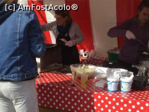 [P06] Kufstein - Targul de Paste, la alegere Proseco sau bere » foto by mishu
 - 
<span class="allrVoted glyphicon glyphicon-heart hidden" id="av955453"></span>
<a class="m-l-10 hidden" id="sv955453" onclick="voting_Foto_DelVot(,955453,23293)" role="button">șterge vot <span class="glyphicon glyphicon-remove"></span></a>
<a id="v9955453" class=" c-red"  onclick="voting_Foto_SetVot(955453)" role="button"><span class="glyphicon glyphicon-heart-empty"></span> <b>LIKE</b> = Votează poza</a> <img class="hidden"  id="f955453W9" src="/imagini/loader.gif" border="0" /><span class="AjErrMes hidden" id="e955453ErM"></span>