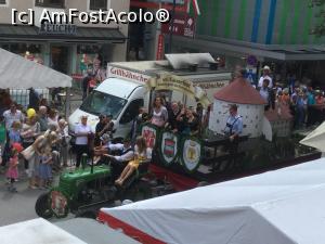 [P11] Kaiserfest - Gata, incepe parada » foto by mishu
 - 
<span class="allrVoted glyphicon glyphicon-heart hidden" id="av981188"></span>
<a class="m-l-10 hidden" id="sv981188" onclick="voting_Foto_DelVot(,981188,23293)" role="button">șterge vot <span class="glyphicon glyphicon-remove"></span></a>
<a id="v9981188" class=" c-red"  onclick="voting_Foto_SetVot(981188)" role="button"><span class="glyphicon glyphicon-heart-empty"></span> <b>LIKE</b> = Votează poza</a> <img class="hidden"  id="f981188W9" src="/imagini/loader.gif" border="0" /><span class="AjErrMes hidden" id="e981188ErM"></span>