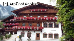 [P16] Pensiune din satul alpin Alpbach, Tirol, Austria.  » foto by traian.leuca †
 - 
<span class="allrVoted glyphicon glyphicon-heart hidden" id="av935770"></span>
<a class="m-l-10 hidden" id="sv935770" onclick="voting_Foto_DelVot(,935770,23296)" role="button">șterge vot <span class="glyphicon glyphicon-remove"></span></a>
<a id="v9935770" class=" c-red"  onclick="voting_Foto_SetVot(935770)" role="button"><span class="glyphicon glyphicon-heart-empty"></span> <b>LIKE</b> = Votează poza</a> <img class="hidden"  id="f935770W9" src="/imagini/loader.gif" border="0" /><span class="AjErrMes hidden" id="e935770ErM"></span>