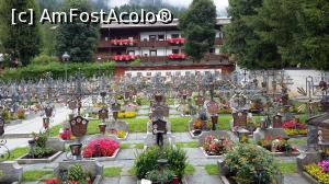 [P21] Cimitirul satului alpin Alpbach, Tirol, Austria.  » foto by traian.leuca †
 - 
<span class="allrVoted glyphicon glyphicon-heart hidden" id="av935775"></span>
<a class="m-l-10 hidden" id="sv935775" onclick="voting_Foto_DelVot(,935775,23296)" role="button">șterge vot <span class="glyphicon glyphicon-remove"></span></a>
<a id="v9935775" class=" c-red"  onclick="voting_Foto_SetVot(935775)" role="button"><span class="glyphicon glyphicon-heart-empty"></span> <b>LIKE</b> = Votează poza</a> <img class="hidden"  id="f935775W9" src="/imagini/loader.gif" border="0" /><span class="AjErrMes hidden" id="e935775ErM"></span>