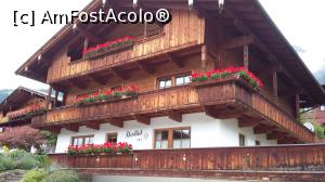 [P23] O altă pensiune  frumoasă din satul alpin Alpbach, Tirol, Austria. » foto by traian.leuca †
 - 
<span class="allrVoted glyphicon glyphicon-heart hidden" id="av935777"></span>
<a class="m-l-10 hidden" id="sv935777" onclick="voting_Foto_DelVot(,935777,23296)" role="button">șterge vot <span class="glyphicon glyphicon-remove"></span></a>
<a id="v9935777" class=" c-red"  onclick="voting_Foto_SetVot(935777)" role="button"><span class="glyphicon glyphicon-heart-empty"></span> <b>LIKE</b> = Votează poza</a> <img class="hidden"  id="f935777W9" src="/imagini/loader.gif" border="0" /><span class="AjErrMes hidden" id="e935777ErM"></span>