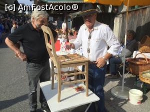 [P12] Mesteri la lucru, produse fabricate 'live' » foto by mishu
 - 
<span class="allrVoted glyphicon glyphicon-heart hidden" id="av1015778"></span>
<a class="m-l-10 hidden" id="sv1015778" onclick="voting_Foto_DelVot(,1015778,23296)" role="button">șterge vot <span class="glyphicon glyphicon-remove"></span></a>
<a id="v91015778" class=" c-red"  onclick="voting_Foto_SetVot(1015778)" role="button"><span class="glyphicon glyphicon-heart-empty"></span> <b>LIKE</b> = Votează poza</a> <img class="hidden"  id="f1015778W9" src="/imagini/loader.gif" border="0" /><span class="AjErrMes hidden" id="e1015778ErM"></span>