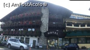 [P35] Hotelul vazut din fata » foto by mishu
 - 
<span class="allrVoted glyphicon glyphicon-heart hidden" id="av1015802"></span>
<a class="m-l-10 hidden" id="sv1015802" onclick="voting_Foto_DelVot(,1015802,23296)" role="button">șterge vot <span class="glyphicon glyphicon-remove"></span></a>
<a id="v91015802" class=" c-red"  onclick="voting_Foto_SetVot(1015802)" role="button"><span class="glyphicon glyphicon-heart-empty"></span> <b>LIKE</b> = Votează poza</a> <img class="hidden"  id="f1015802W9" src="/imagini/loader.gif" border="0" /><span class="AjErrMes hidden" id="e1015802ErM"></span>