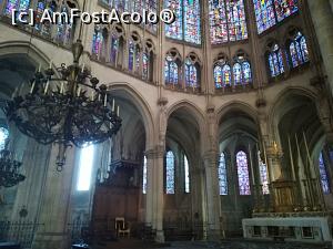 [P17] Interiorul Catedralei Saint-Pierre si Saint-Paul » foto by Cristofor
 - 
<span class="allrVoted glyphicon glyphicon-heart hidden" id="av936158"></span>
<a class="m-l-10 hidden" id="sv936158" onclick="voting_Foto_DelVot(,936158,23307)" role="button">șterge vot <span class="glyphicon glyphicon-remove"></span></a>
<a id="v9936158" class=" c-red"  onclick="voting_Foto_SetVot(936158)" role="button"><span class="glyphicon glyphicon-heart-empty"></span> <b>LIKE</b> = Votează poza</a> <img class="hidden"  id="f936158W9" src="/imagini/loader.gif" border="0" /><span class="AjErrMes hidden" id="e936158ErM"></span>