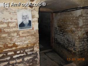 [P33] Fortul 13 Jilava - Intrarea în celula Monseniorului Vladimir Ghika.  » foto by iulianic
 - 
<span class="allrVoted glyphicon glyphicon-heart hidden" id="av938093"></span>
<a class="m-l-10 hidden" id="sv938093" onclick="voting_Foto_DelVot(,938093,23340)" role="button">șterge vot <span class="glyphicon glyphicon-remove"></span></a>
<a id="v9938093" class=" c-red"  onclick="voting_Foto_SetVot(938093)" role="button"><span class="glyphicon glyphicon-heart-empty"></span> <b>LIKE</b> = Votează poza</a> <img class="hidden"  id="f938093W9" src="/imagini/loader.gif" border="0" /><span class="AjErrMes hidden" id="e938093ErM"></span>