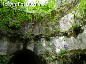 [P15] Pe aici se rotea cupola înarmată cu un obuzier greu. » foto by tata123 🔱
 - 
<span class="allrVoted glyphicon glyphicon-heart hidden" id="av1304897"></span>
<a class="m-l-10 hidden" id="sv1304897" onclick="voting_Foto_DelVot(,1304897,23340)" role="button">șterge vot <span class="glyphicon glyphicon-remove"></span></a>
<a id="v91304897" class=" c-red"  onclick="voting_Foto_SetVot(1304897)" role="button"><span class="glyphicon glyphicon-heart-empty"></span> <b>LIKE</b> = Votează poza</a> <img class="hidden"  id="f1304897W9" src="/imagini/loader.gif" border="0" /><span class="AjErrMes hidden" id="e1304897ErM"></span>