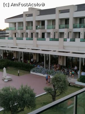[P17] restaurant afara » foto by michaela_1961
 - 
<span class="allrVoted glyphicon glyphicon-heart hidden" id="av1253166"></span>
<a class="m-l-10 hidden" id="sv1253166" onclick="voting_Foto_DelVot(,1253166,23341)" role="button">șterge vot <span class="glyphicon glyphicon-remove"></span></a>
<a id="v91253166" class=" c-red"  onclick="voting_Foto_SetVot(1253166)" role="button"><span class="glyphicon glyphicon-heart-empty"></span> <b>LIKE</b> = Votează poza</a> <img class="hidden"  id="f1253166W9" src="/imagini/loader.gif" border="0" /><span class="AjErrMes hidden" id="e1253166ErM"></span>
