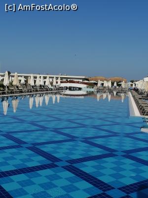 [P21] piscina Korumar » foto by michaela_1961
 - 
<span class="allrVoted glyphicon glyphicon-heart hidden" id="av1253170"></span>
<a class="m-l-10 hidden" id="sv1253170" onclick="voting_Foto_DelVot(,1253170,23341)" role="button">șterge vot <span class="glyphicon glyphicon-remove"></span></a>
<a id="v91253170" class=" c-red"  onclick="voting_Foto_SetVot(1253170)" role="button"><span class="glyphicon glyphicon-heart-empty"></span> <b>LIKE</b> = Votează poza</a> <img class="hidden"  id="f1253170W9" src="/imagini/loader.gif" border="0" /><span class="AjErrMes hidden" id="e1253170ErM"></span>